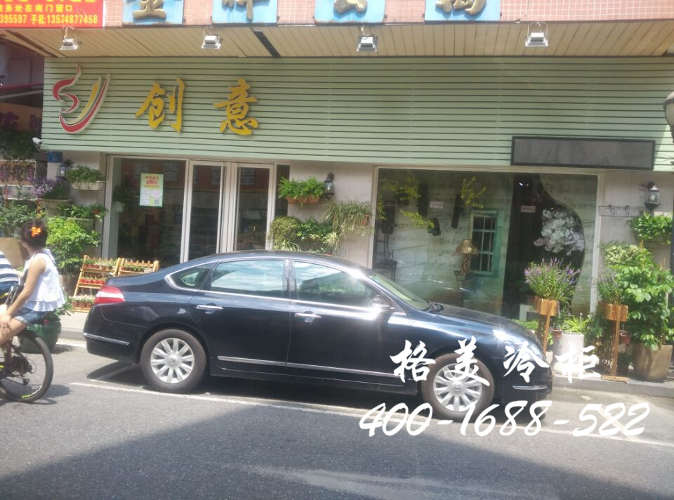 東莞市長(zhǎng)安創(chuàng)意鮮花店案例